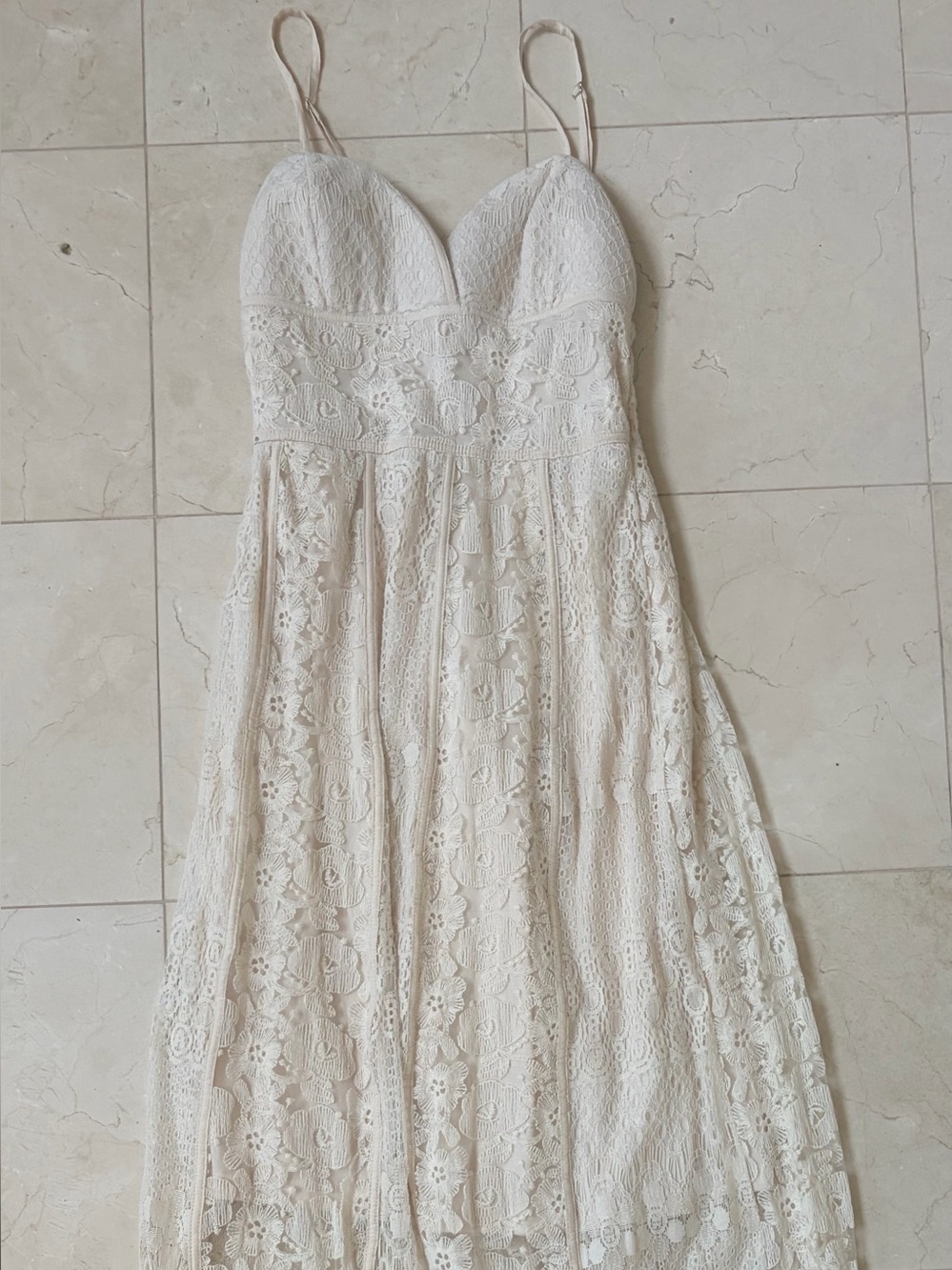 Lace Spaghetti-Strap Maxi Dress in Cream size Small with padded bra design